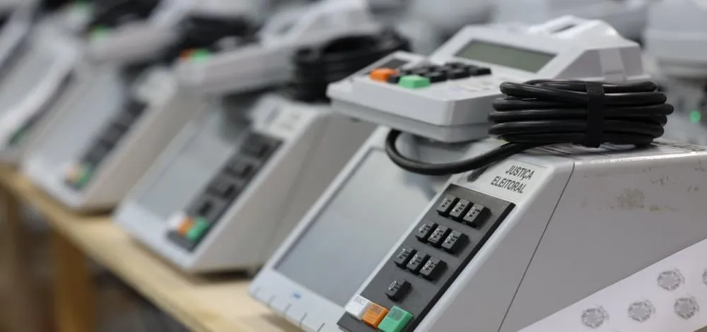 TRE da Bahia amplia atendimento até quarta-feira para regularização do título eleitoral