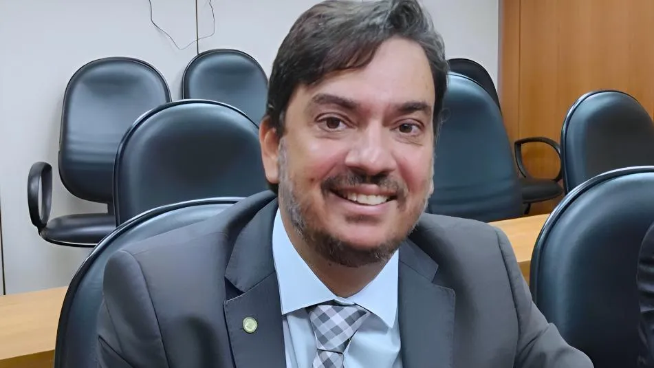Pedro Tavares se congratula com povo de Jaguaripe