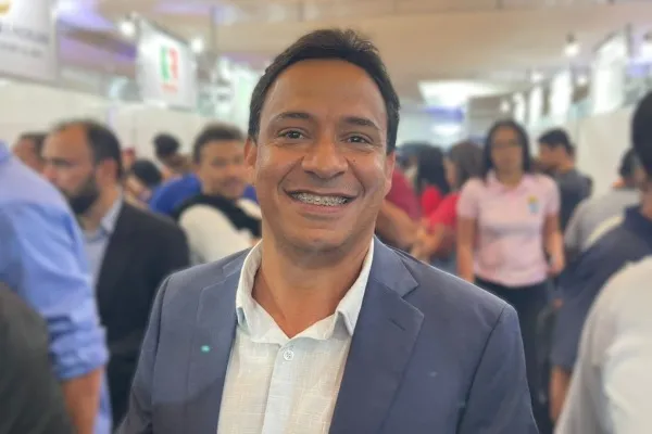 Fausto Franco celebra sucesso da Feira Emprega Transporte, evento vai oferecer mais de 850 vagas de emprego e estágio em Lauro de Freitas