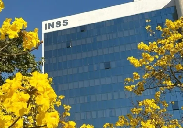 PF cumpre mandados de busca e apreensão contra fraudes em benefícios do INSS na Bahia