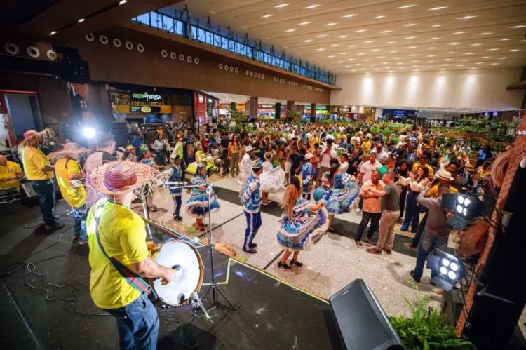 Prefeitura de Lauro de Freitas divulga grade oficial