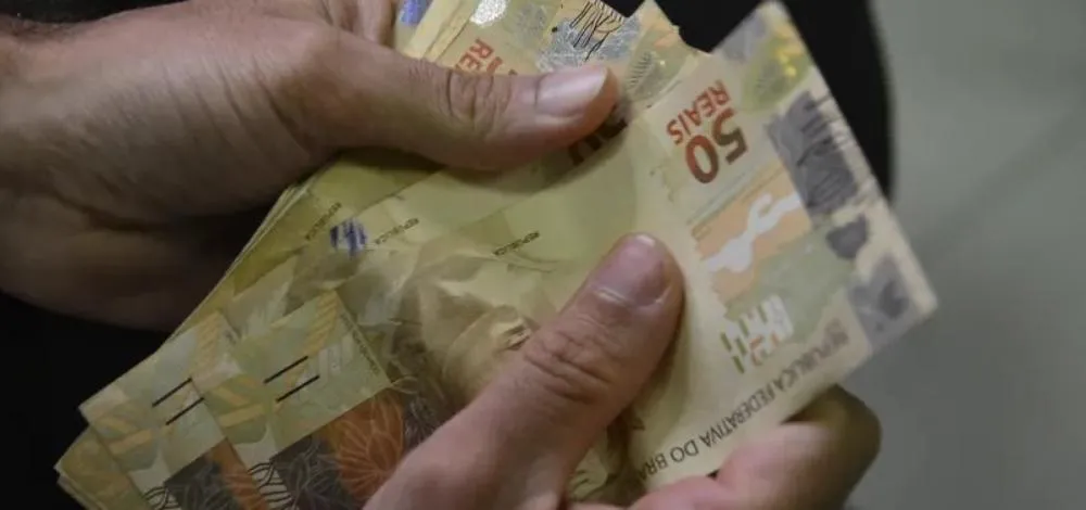 Bahia tem segundo pior salário do Brasil, aponta IBGE