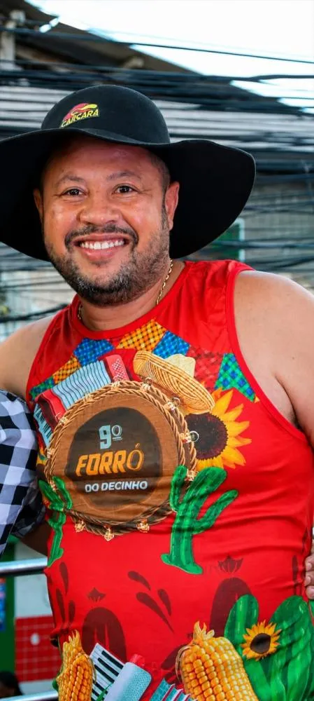 Forró do Decinho chega à 10ª edição e reforça tradição como um dos maiores eventos juninos de Lauro de Freitas