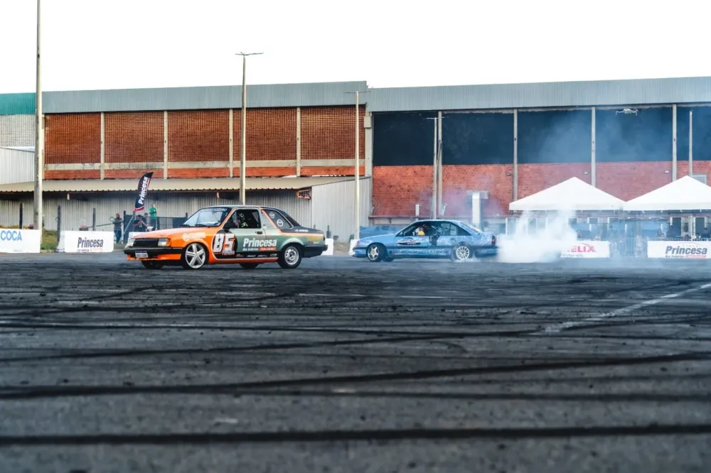 LAURO DE FREITAS RECEBE 5ª EDIÇÃO DO PRINCESA MOTOR SHOW COM DRIFT