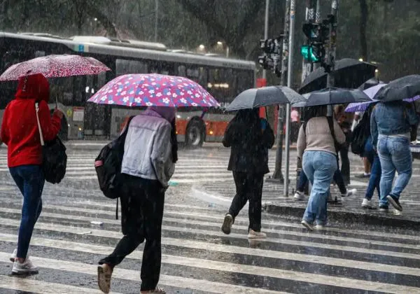 Inmet emite alerta de chuvas intensas para municípios da Bahia